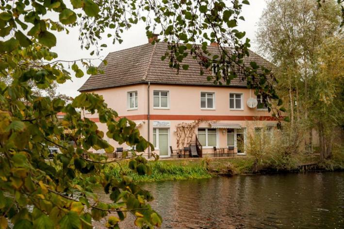 Ferienwohnungen direkt an der Elde Lübz Buitenkant foto